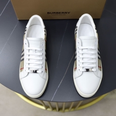 Burberry Sneakers